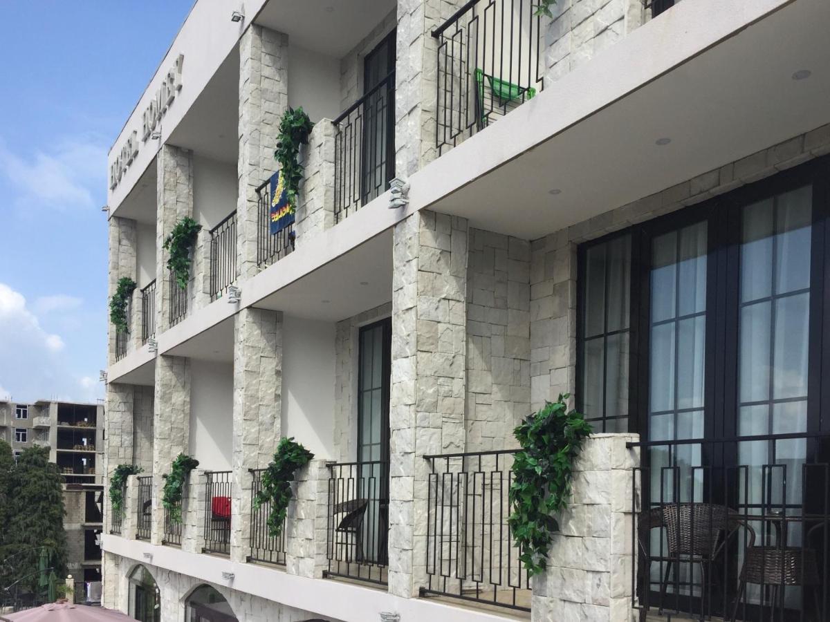 Hotel Homey Kobuleti Exterior photo