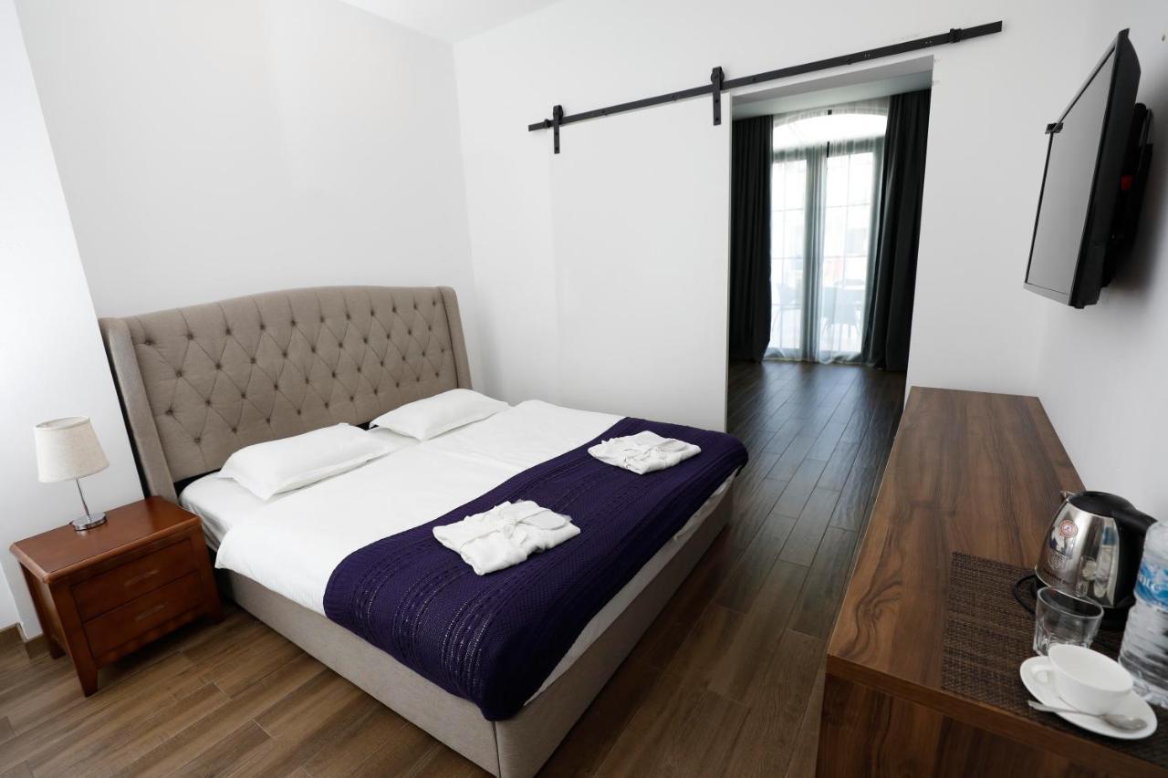 Hotel Homey Kobuleti Exterior photo